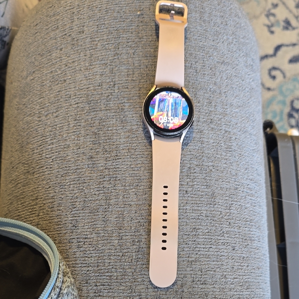 Samsung Smartwatch with Cream Band